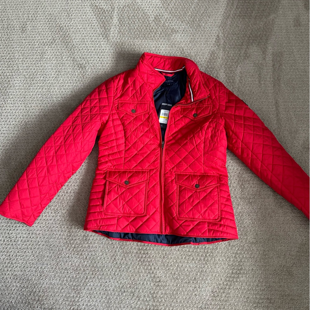 New With Tags Tommy Hilfiger Quilted Jacket Size Medium